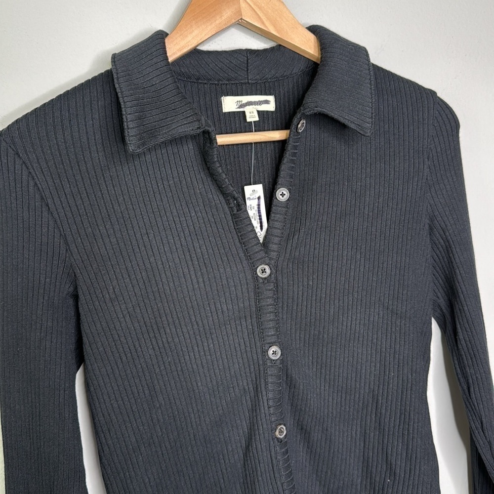 Madewell Curved Hem Polo Cardigan Ribbed Tee in True Black Size XS NWT - Picture 4 of 6